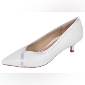 New/Never worn Vionic pumps - size 8